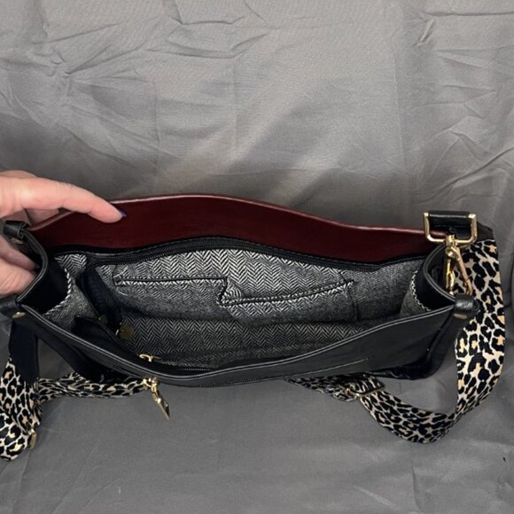 Black Crossbody Bag w/Leopard Print Strap, EUC - Picture 3 of 6